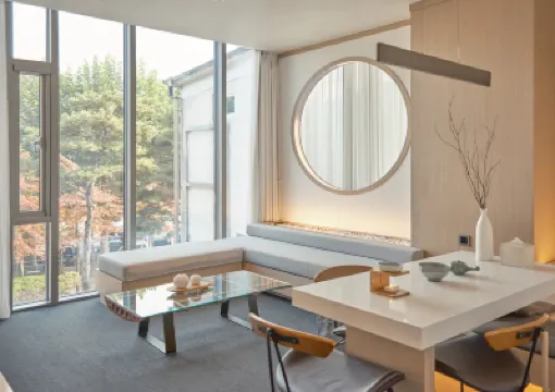 UH Suite The Seoul Hotels in Seoul