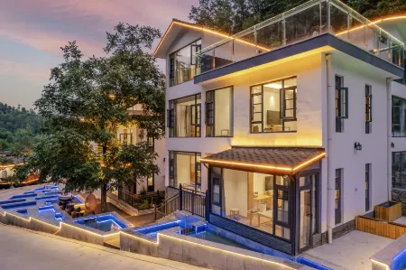 Laojun Mountain Tingxi valley ecological homestay Отели рядом с достопримечательностью «Ji Guan Cave»