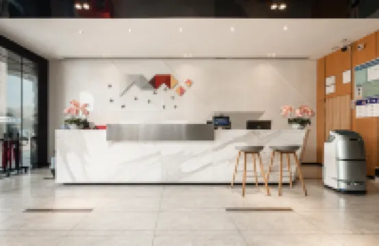 柏曼酒店（昆明長水機場中心店）