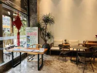 Zaoyuan Hotel ( Chengdu Kuanzhai Alley，TCM provincial Hospital Metro Station,Chengdu) - palestra