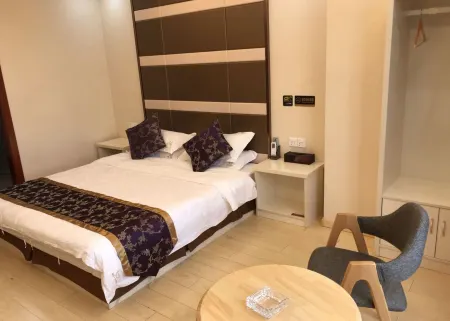 Baoying Jinxiu Yifang Hotel Отели рядом с достопримечательностью «Baoying Academy»