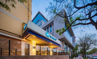 Hanting Hotel (Xi'an Datang Furongyuan Datang Everbright City Branch)