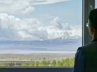 Sky  Mirror  Grand  Hotel - Mountain view