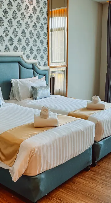 ห้องเตียงใหญ่หรือเตียงแฝดดีลักซ์