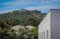 Kyriad Direct Toulon Ouest - la Seyne Sur Mer Hotels in Six-Fours-les-Plages