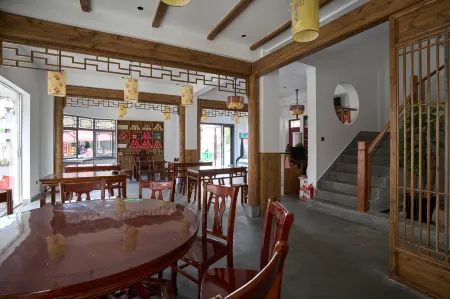 Huangshan Longxige·View Homestay Отели рядом с достопримечательностью «Cheng Kan»