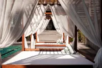บริค โฮเทล เชียงใหม่ - สระว่ายน้ำแบบอินฟินิตี้