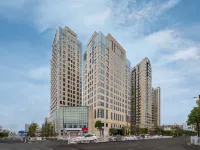 Dali station Erhai Park Atour Hotel Hotels near Caicun