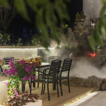 Qingsu Huajian (Libo Xiaoqikong East Gate Branch)