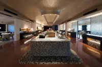 โรงแรมหลงฮวาฟู่ - พร้อมอาหารเช้า