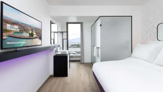 Yotel Geneva Lake