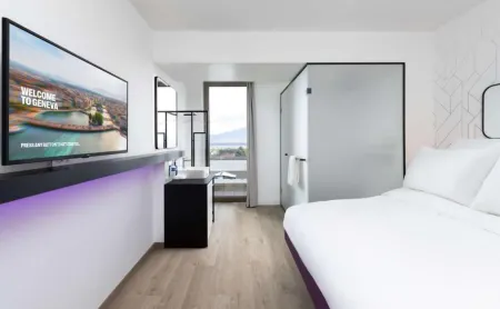 Yotel Geneva Lake Отели в г. Шаван-де-Божи