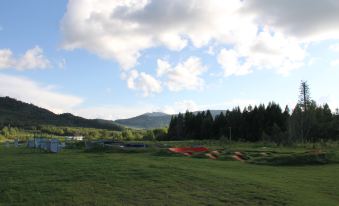 Starway Hotel (Changbai Mountain West Scenic Spot Visitor Center Branch)