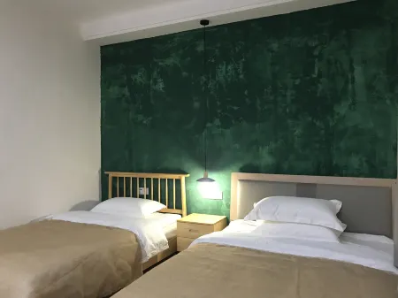 Shifang Jianjiang Bieyuan Homestay