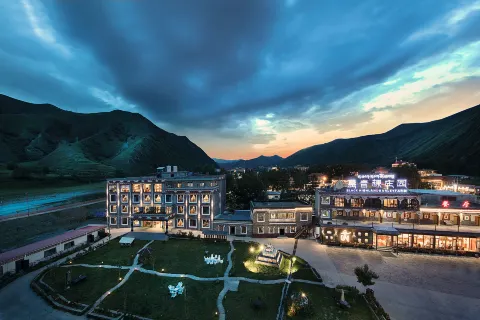 康定黑青稞莊園