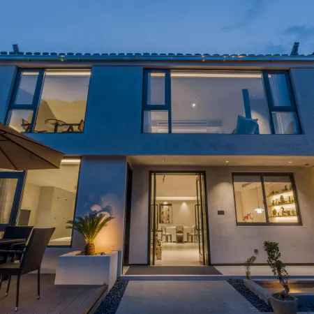 Xidi · Heman · Art Light Luxury Romantic Courtyard Charm Beauty Stay (Xidi Scenic Area Store)