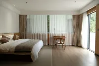Mid-Levels Range Rover Hotel Hotels in Huangshi