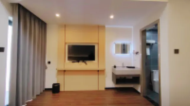 팡치 호텔 (양장 고속철도역)