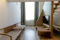 Quanzhou Dehua Yixuan Crossing Hotel (Cidu Avenue Branch)