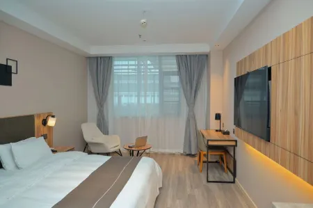 Ruibaiyun Hotel (Baoying Yeting Road) Отели в г. Баоин