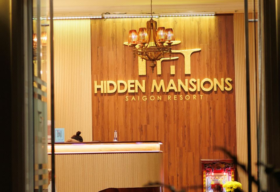 5. Hidden M..