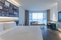 Ibis Hotel (Quzhou Railway Station Sanqu Road)