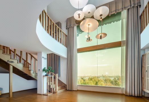 지난 호텔 내부 전경