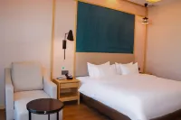 โรงแรมคัมปานีเล สาขา ว่านต๋า หลิงกุ้ย กุ้ยหลิน สนามบินสองแม่น้ำ - ที่มีบาร์