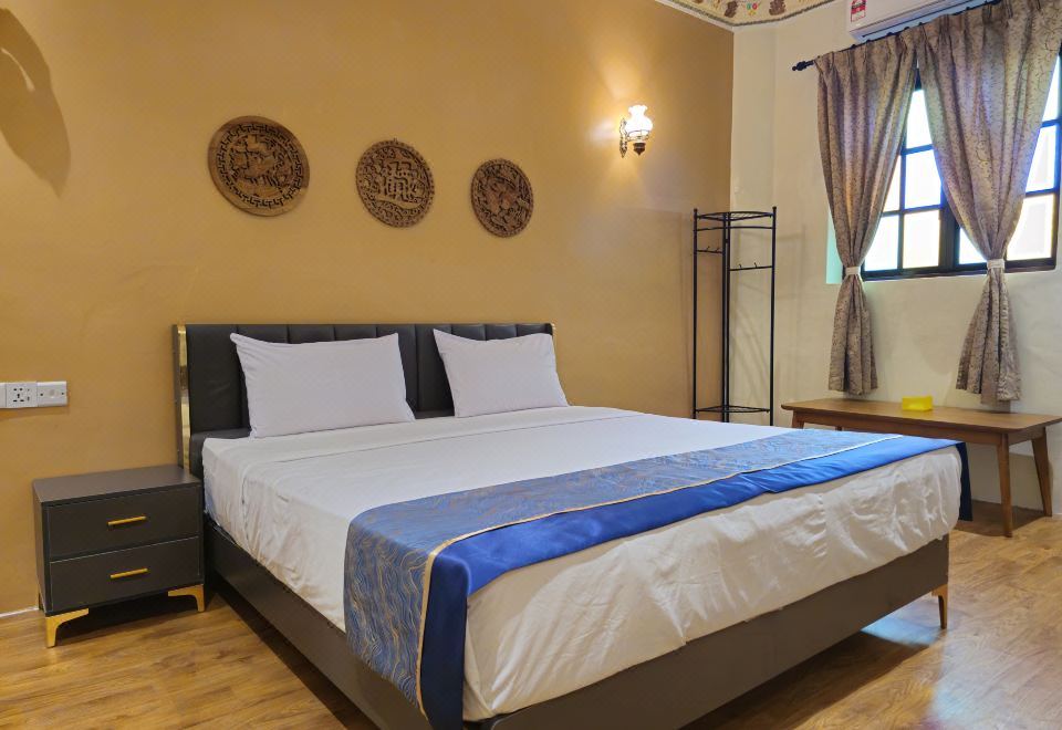 THE CENTURY BOUTIQUE HOTEL