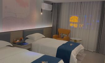 Holiday Inn Giandiman