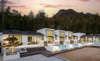 Fuyao Pavilion · Constant Temperature Swimming Pool Mountain Resort Home