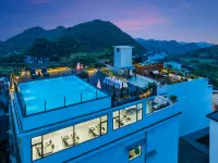 Yangshuo Lanyin Linshu (West Street Branch) Hotel in zona Collina della Luna