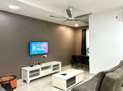 Leisure 1Bedroom Balcony Suites Gurney Hotels in Northeast Penang Island