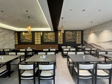 Kaiyuan Xiyue Hotel (Zhengding Gucheng Branch) Отели рядом с достопримечательностью «Linji Joss House»