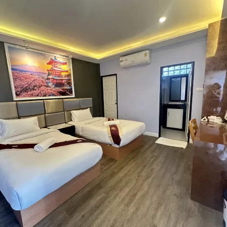 Metro Link Ratchada Hotel Отели рядом с достопримечательностью «Станция MRT Ратчадапхисек»