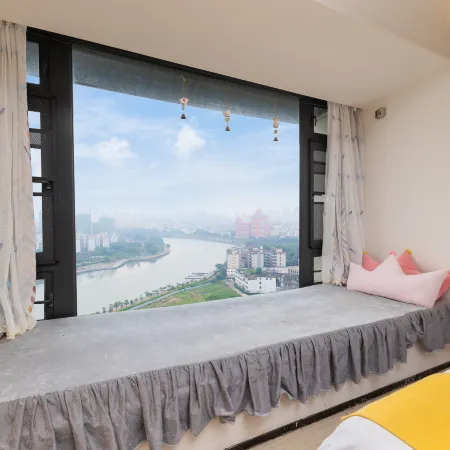 Encounter the coast theme apartment (century park Evergrande bund store)