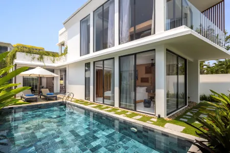 Royal Beachfront Villas & Spa Hoi An Danang