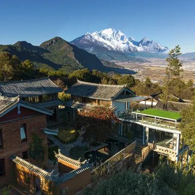 Gengxuan Caoyu Yulong Snow Mountain View Resort Homestay Hotels near Vajravarhi Holy Cave, Wenbi Mountain Scenic Area