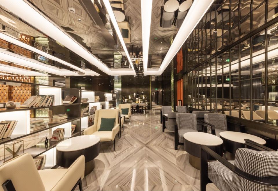 아투어 호텔 선전 푸톈 화창북 보행자 거리 독서 테마 공간 이미지