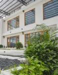 M-Designer Lux Hotel Các khách sạn ở Shangri-La