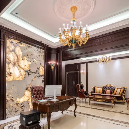 Floral Hotel · Hengdian Qingyan Hotel (Huaxia Cultural Park Store)