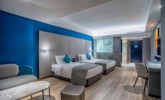 Jinan West Railway Station International Convention and Exhibition Center LANOU Hotel