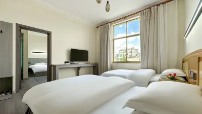Blue Sky Hotel