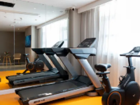 Vienna Hotel (Weishi County Government) Hotels in Weishi