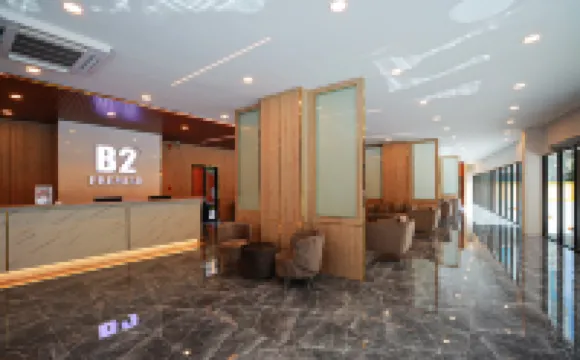 โรงแรมบีทู บางแสน พรีเมียร์