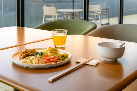 JI Hotel (Tashkurgan Khunjerab Road) Отели рядом с достопримечательностью «Stone City Site»