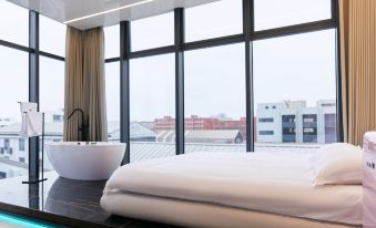 Super Play Esports Hotel