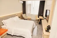 Jingyue Hotel (Zunhua Bell Tower Branch) Hotels in Zunhua