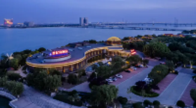 Cao Fei Island Hotel