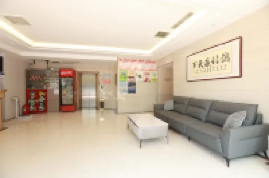 Ginza Jiayi Light Residence Hotel(Longkou Tonghai Road High speed Railway Station Store)